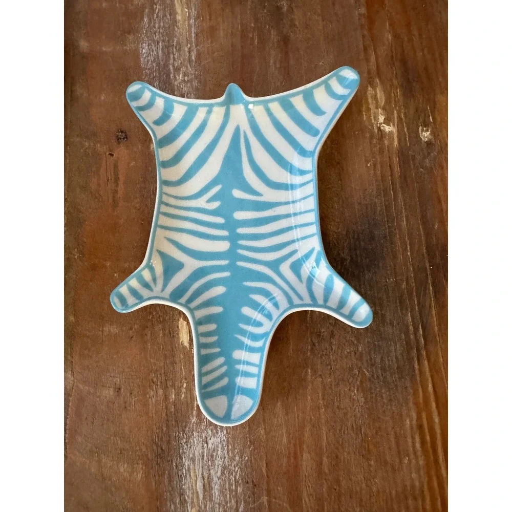 Jonathan Adler Zebra Dish Blue White Porcelain Animal Hide Trinket Tray Catchall